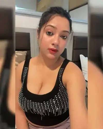 Call Girls Service Basgo